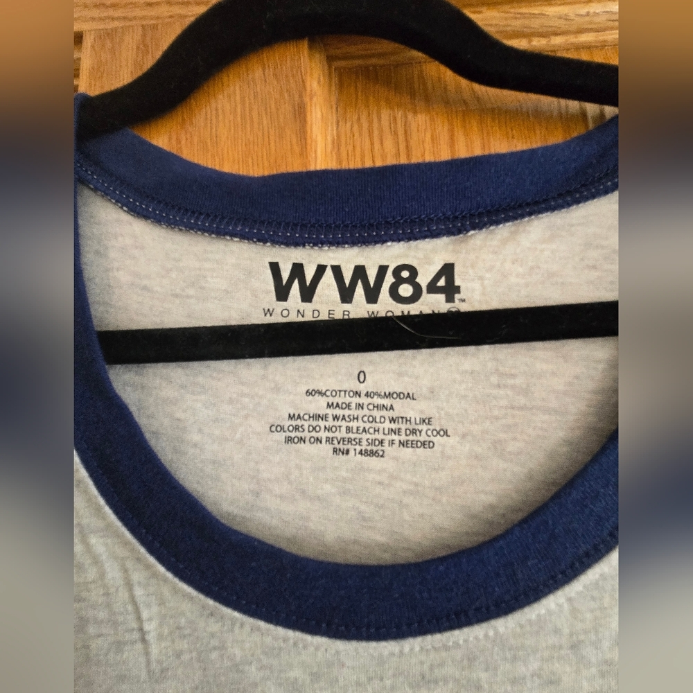 Wonder Woman 1984 Graphic Tee - Gray - Picture 2 of 4